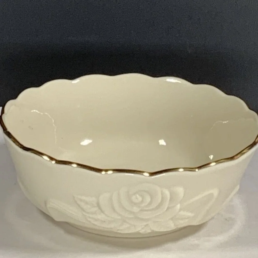 Lenox Ivory Fine China Embossed Rose Scalloped Gold Rim Bowl Handcrafted